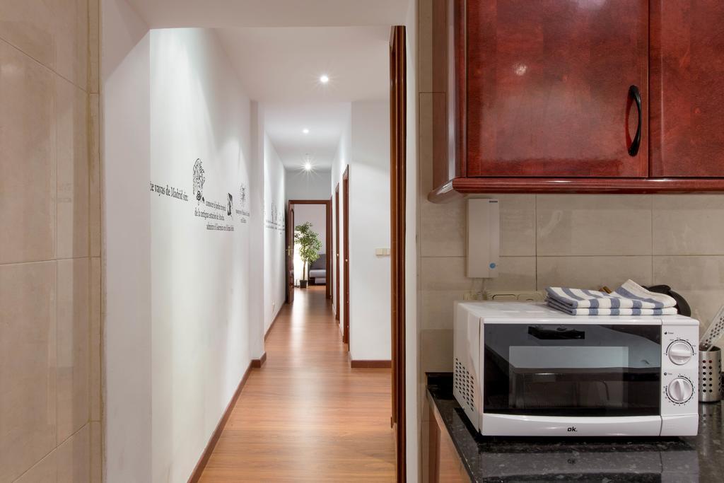 Bookinmadrid Com - Puerta Del Sol Apartamento Quarto foto